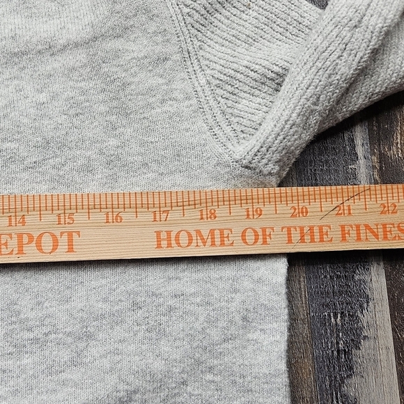 Petite French Bulldog Turtleneck Sweater by LOFT Size Small - Picture 13 of 13